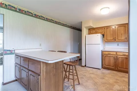 9116 Kipton Dr, Franklin, OH 45005 photo 8
