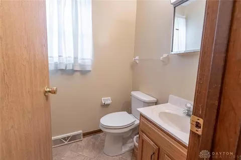 9116 Kipton Dr, Franklin, OH 45005 photo 14