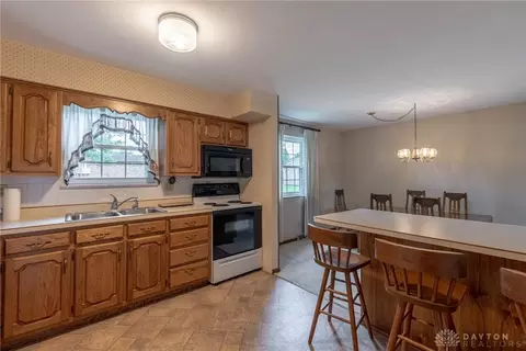 9116 Kipton Dr, Franklin, OH 45005 photo 11