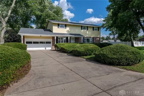 9116 Kipton Dr, Franklin, OH 45005 photo 2