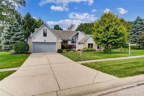 502 Patton Dr, Springboro, OH 45066 photo 2