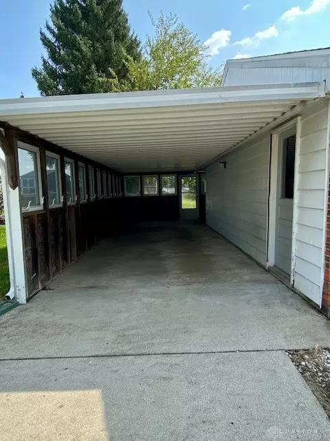 3010 Heritage St, Springfield, OH 45503 photo 4