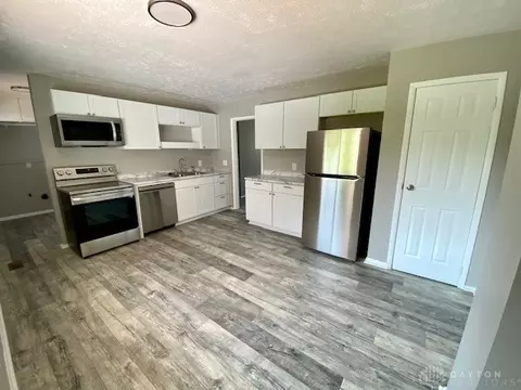 3010 Heritage St, Springfield, OH 45503 photo 7