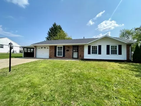 3010 Heritage St, Springfield, OH 45503 photo 2