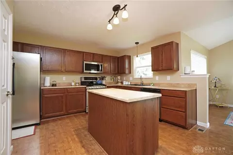 4664 Thomas David Dr, Morrow, OH 45152 photo 3