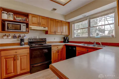 110 Edison St, Eaton, OH 45320 photo 32