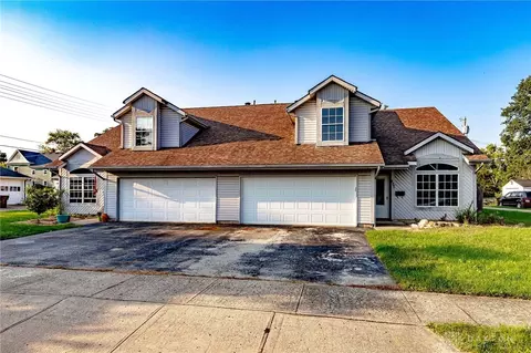 110 Edison St, Eaton, OH 45320 photo 3