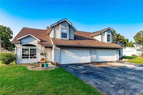 110 Edison St, Eaton, OH 45320 photo 2