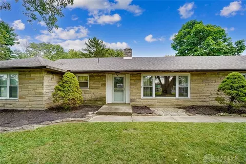 416 W Possum Rd, Springfield, OH 45506 photo 4