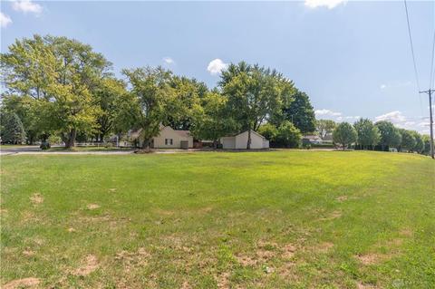 329 Doering St, Sidney, OH 45365 photo 18