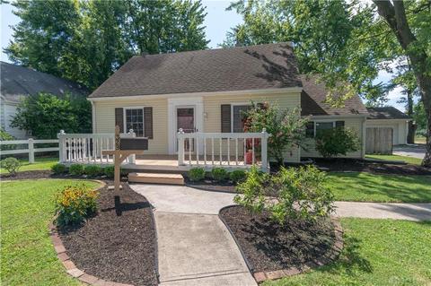 329 Doering St, Sidney, OH 45365 photo 4
