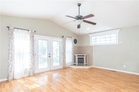 329 Doering St, Sidney, OH 45365 photo 27