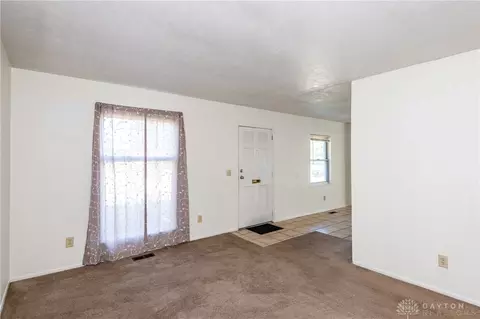 3224 Eastham St, Springfield, OH 45503 photo 4