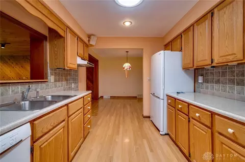 3350 Fairfield Pike, Springfield, OH 45502 photo 12