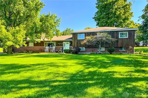 2630 Shrine Rd, Springfield, OH 45502 photo 2