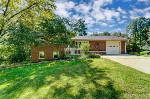 1649 Winding Trl, Springfield, OH 45503 photo 1