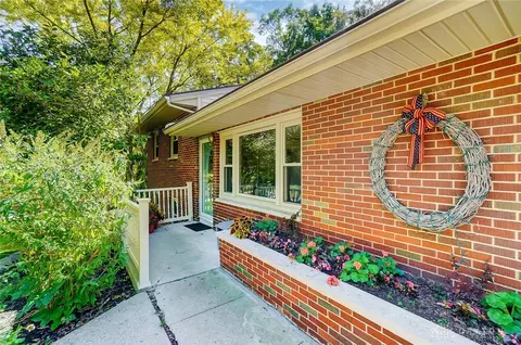 1649 Winding Trl, Springfield, OH 45503 photo 3