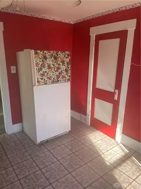 2812 NW 5th St, Canton, OH 44708 photo 8