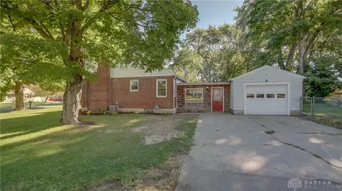 3541 Redwood Blvd, Springfield, OH 45503 photo 3