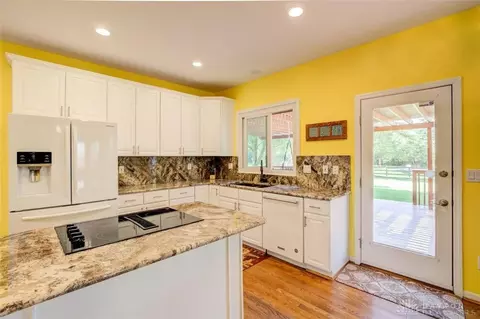 7367 Windsor Park Dr, Maineville, OH 45039 photo 6