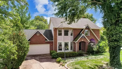 6350 Hackberry Ct, Liberty, OH 45011 photo 1