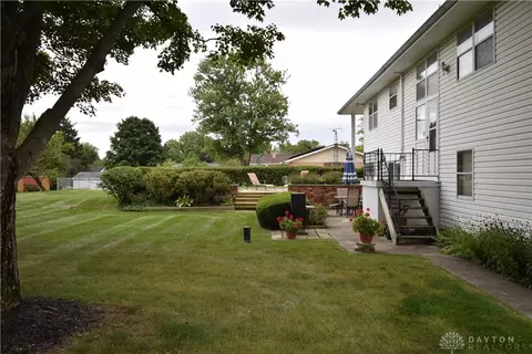 2118 Perkins Dr, Springfield, OH 45505 photo 4