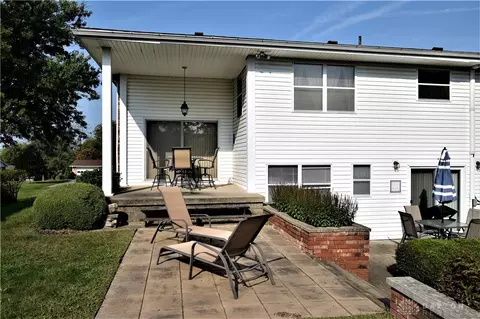 2118 Perkins Dr, Springfield, OH 45505 photo 6