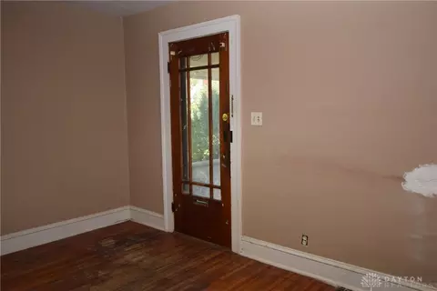 2217 Clifton Ave, Springfield, OH 45505 photo 2