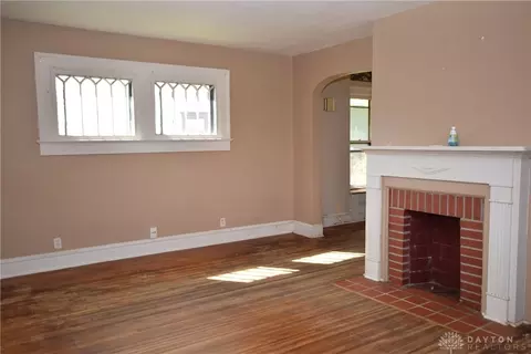 2217 Clifton Ave, Springfield, OH 45505 photo 3