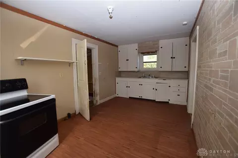 2217 Clifton Ave, Springfield, OH 45505 photo 9