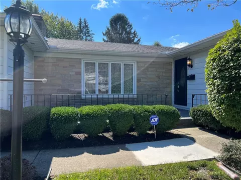 731 Torrence Dr, Springfield, OH 45503 photo 3