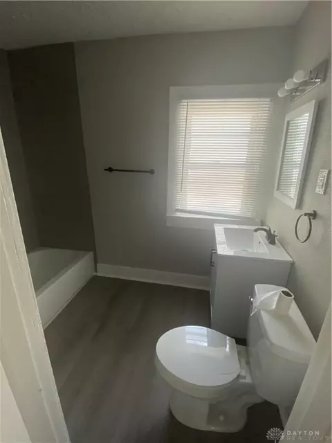1245 Everett Dr, Dayton, OH 45402 photo 10
