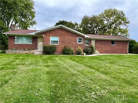 4212 Upper Valley Pike, Springfield, OH 45502 photo 38