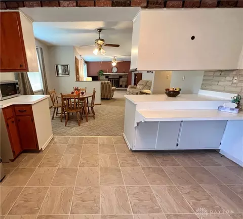 4212 Upper Valley Pike, Springfield, OH 45502 photo 13
