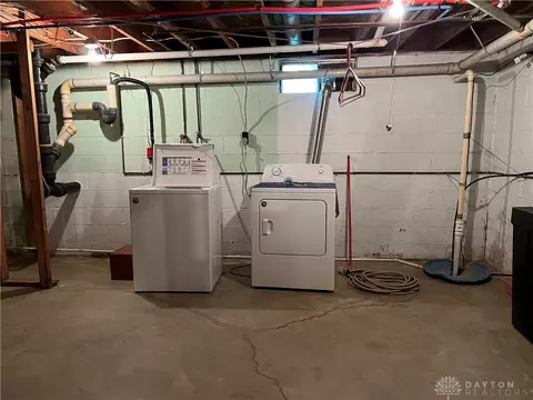 4212 Upper Valley Pike, Springfield, OH 45502 photo 30