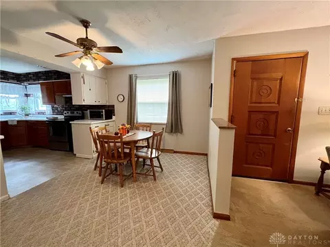 4212 Upper Valley Pike, Springfield, OH 45502 photo 3