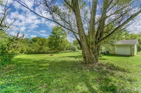 2434 E Home Rd, Springfield, OH 45503 photo 49