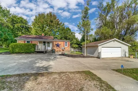 2434 E Home Rd, Springfield, OH 45503 photo 5