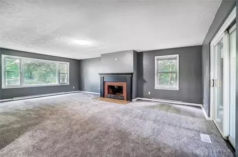 2434 E Home Rd, Springfield, OH 45503 photo 12