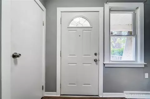 2434 E Home Rd, Springfield, OH 45503 photo 8