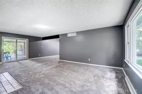 2434 E Home Rd, Springfield, OH 45503 photo 17