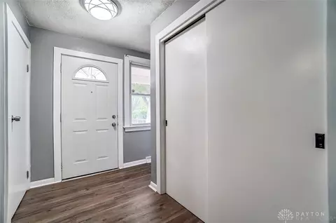 2434 E Home Rd, Springfield, OH 45503 photo 7
