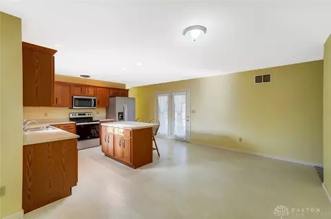 815 Hiser Ave, Springfield, OH 45503 photo 7
