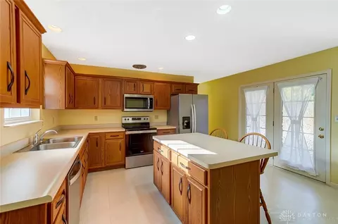 815 Hiser Ave, Springfield, OH 45503 photo 12