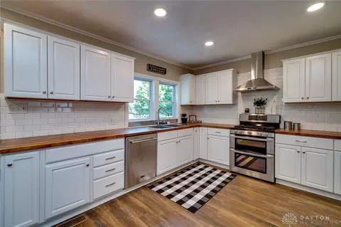 5650 Dayton Springfield Rd, Springfield, OH 45502 photo 17