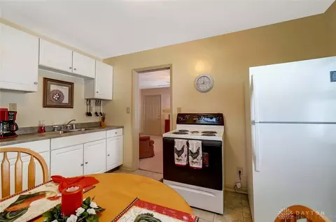 1406 Amherst Rd, Springfield, OH 45504 photo 13