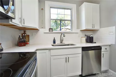 7416 Plainfield Rd, Cincinnati, OH 45236 photo 12