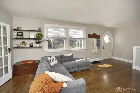 7416 Plainfield Rd, Cincinnati, OH 45236 photo 4