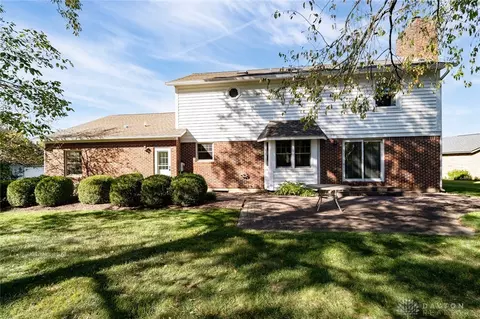 3899 Eagle Point Dr, Beavercreek, OH 45430 photo 37