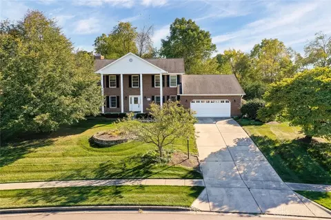 3899 Eagle Point Dr, Beavercreek, OH 45430 photo 3